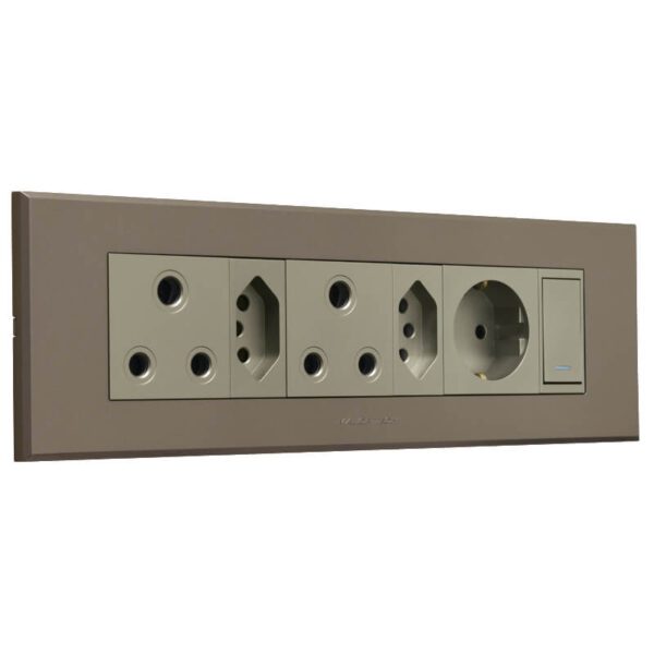 VETi 3 AURA - RSA, V-Slim & Schuko Omni Cluster - Titanium/Bronze Complete