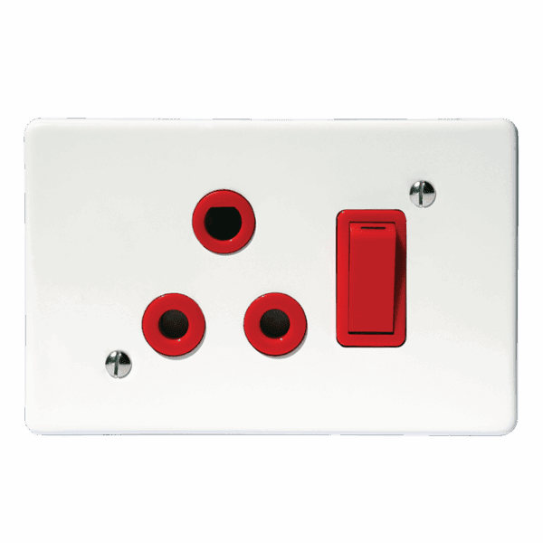 Crabtree Single Ded Switched Socket 4x2 Yoke With White Cover Plate