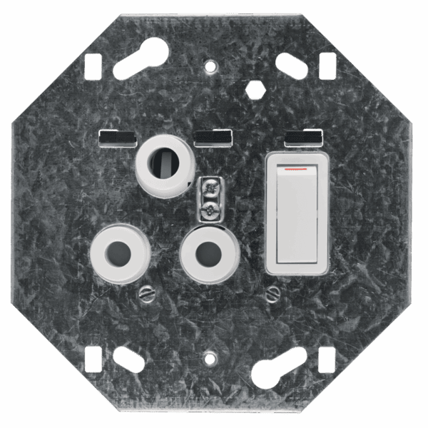 Crabtree  Classic Monoblock Switch Socket 16A Single on Yoke White