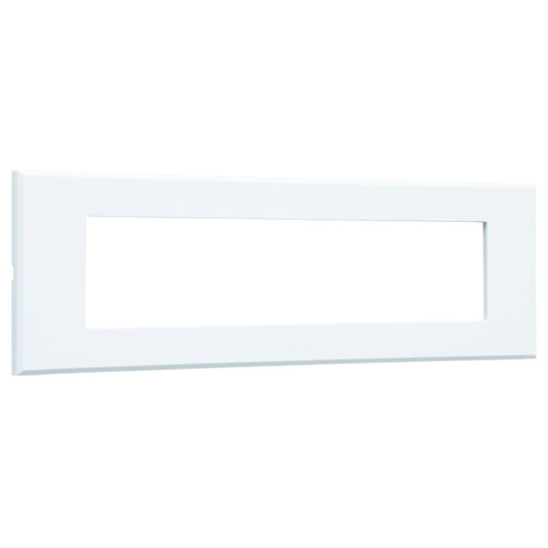 VETi 3 AURA - Nine Module Omni Cluster Cover Plate - White Modular