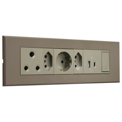 VETi 3 AURA - RSA, V-Slim, Schuko, USB-A & USB-C Omni Cluster - Titanium/Bronze Complete