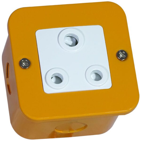 VETi 1 - Industrial RSA Socket Outlet - Industrial & Weatherproof